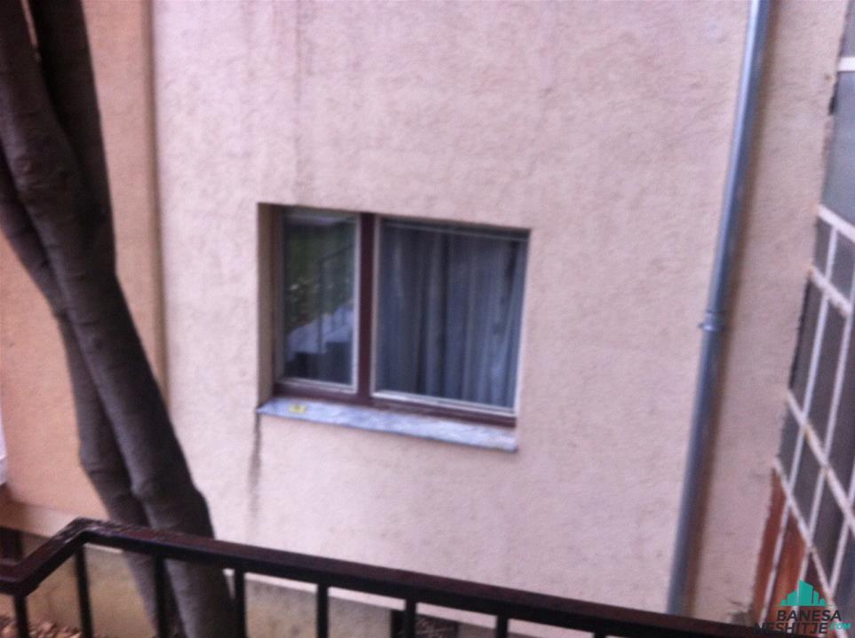 banesa-ne-shitje-bregu-i-djellit-55m2-48m2-banesa-te-vjetra-prishtine